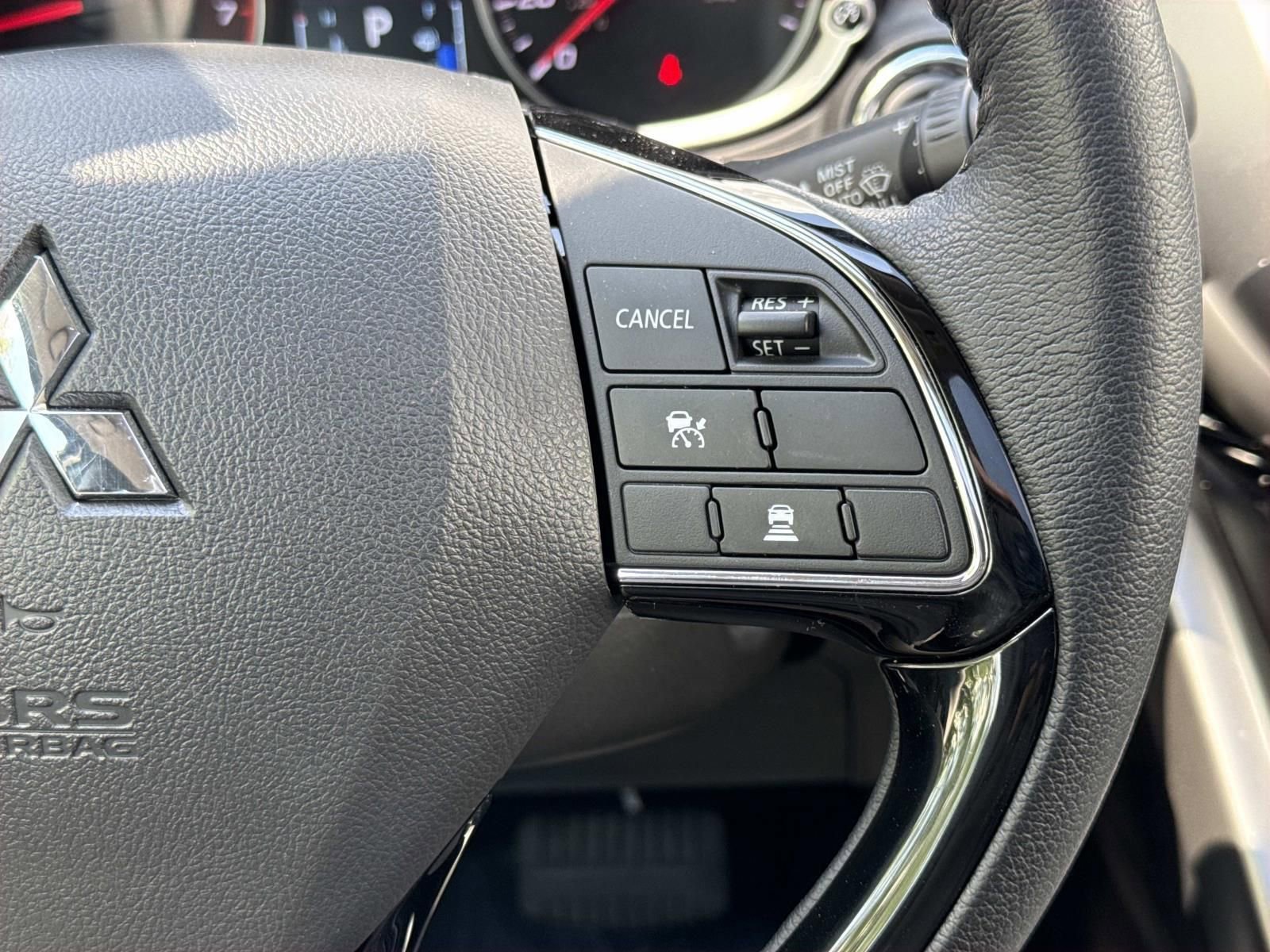 Used 2024 Mitsubishi Eclipse Cross SE AWD/4WD image 14