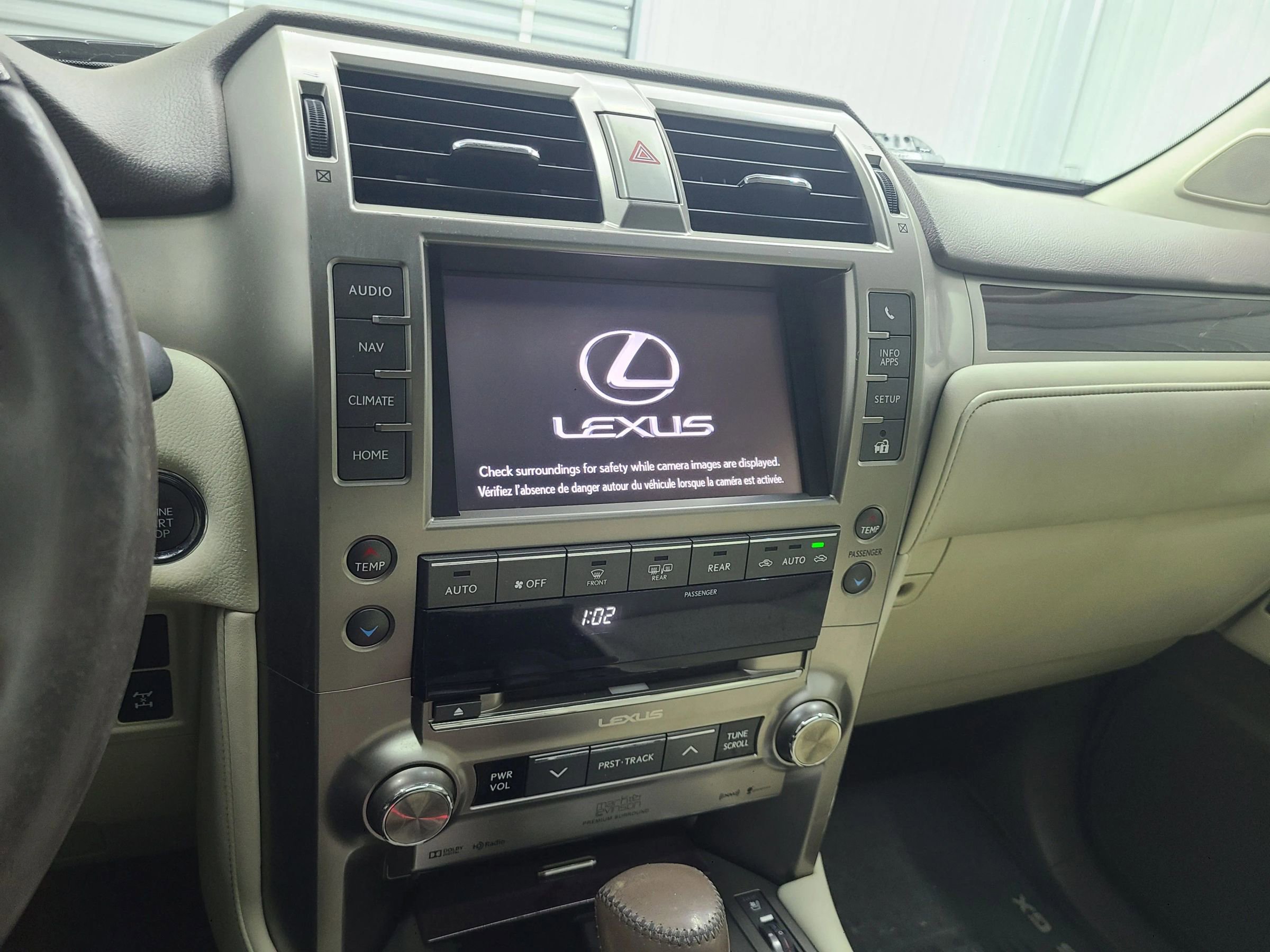 Used 2014 Lexus GX 460 Luxury image 25