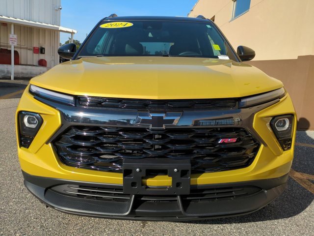 Used 2024 Chevrolet TrailBlazer RS w/ Driver Confidence Package image 9
