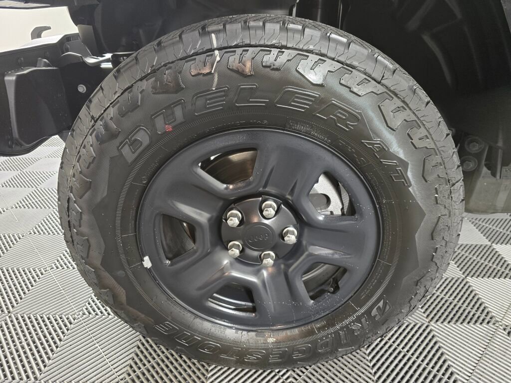 New 2026 Jeep Gladiator Sport image 10