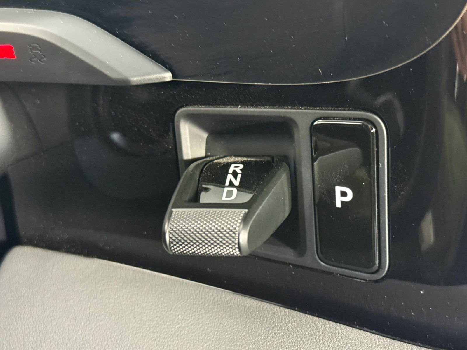 Certified 2024 Porsche Taycan 4S AWD/4WD image 25