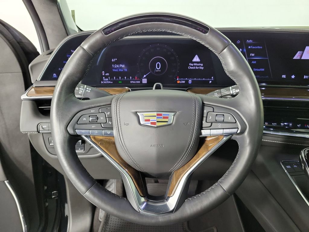 Certified 2023 Cadillac Escalade ESV Premium Luxury Platinum image 22
