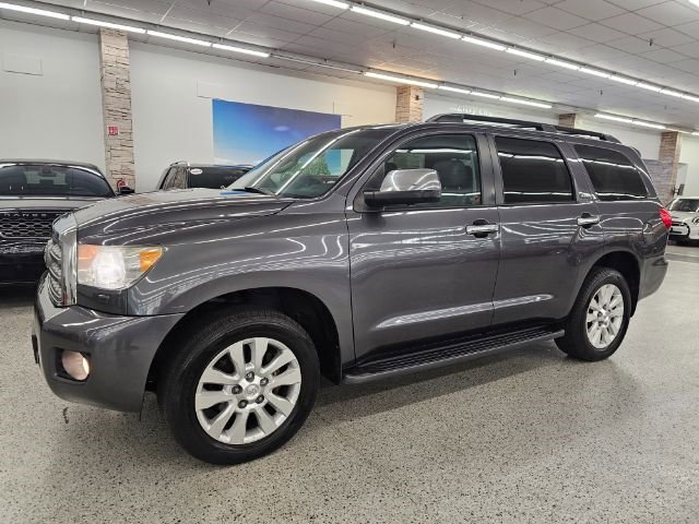 Used 2013 Toyota Sequoia Platinum image 1