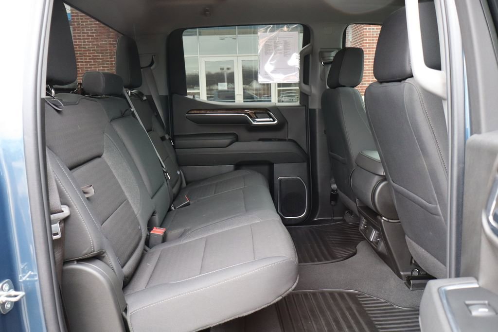 Used 2024 GMC Sierra 1500 Elevation image 43