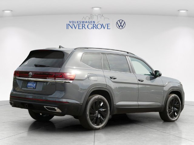 New 2026 Volkswagen Atlas SE AWD/4WD image 2