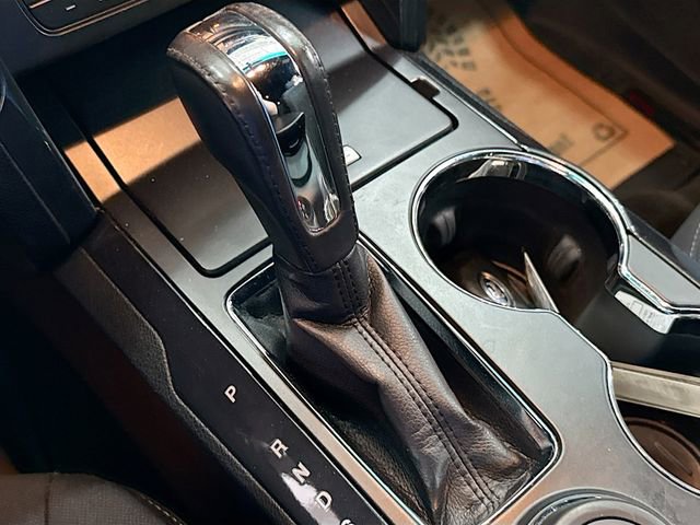 Used 2017 Ford Explorer XLT AWD/4WD image 17