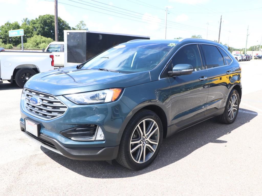 Used 2019 Ford Edge Titanium FWD image 3