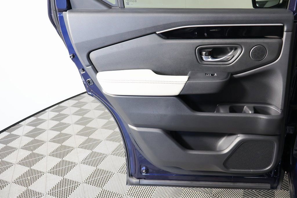 Used 2026 Honda Passport RTL image 13