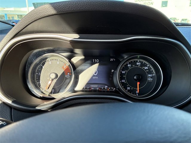 Used 2019 Jeep Cherokee Limited image 24