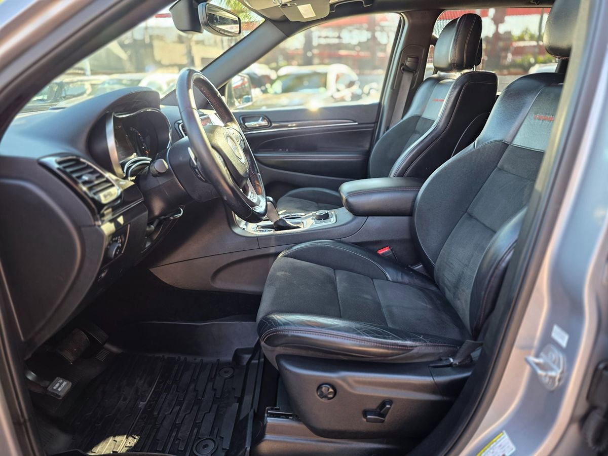 Used 2020 Jeep Grand Cherokee Trailhawk AWD/4WD image 25
