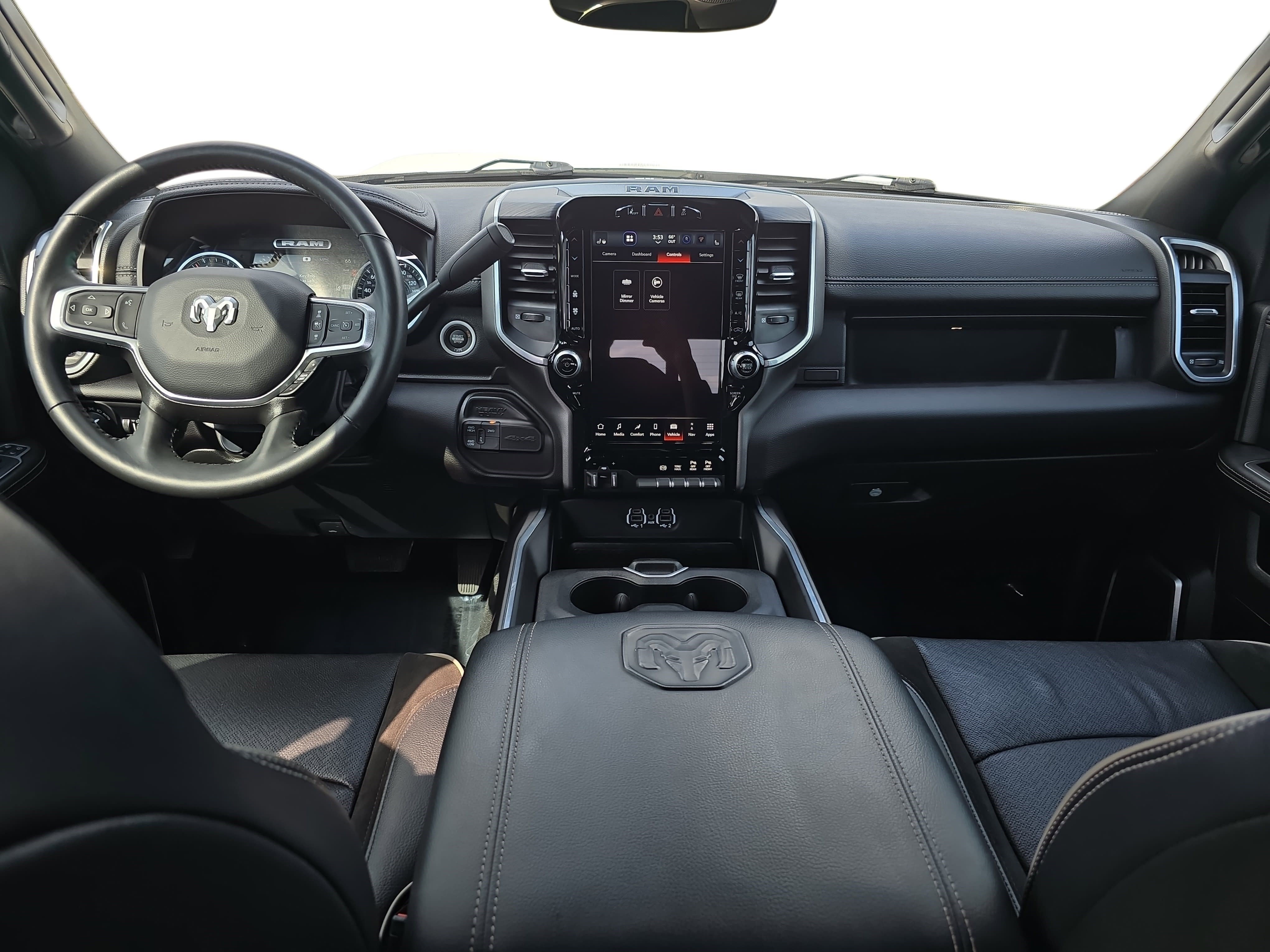 Used 2023 RAM 2500 Laramie w/ Night Edition image 9