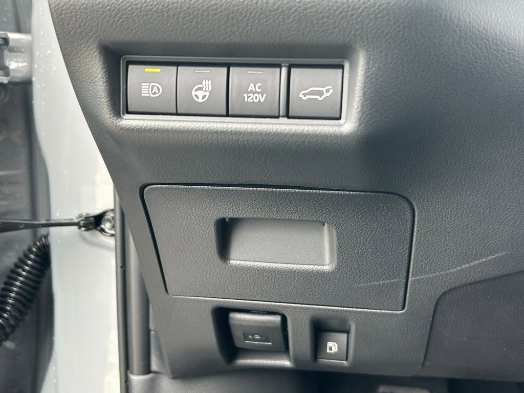 Used 2026 Toyota Grand Highlander AWD Hybrid image 15