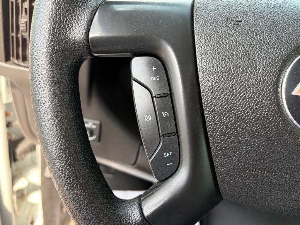 Used 2014 Chevrolet Express 2500 Extended RWD image 10