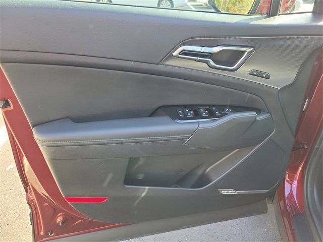Used 2025 Kia Sportage SX Prestige image 15