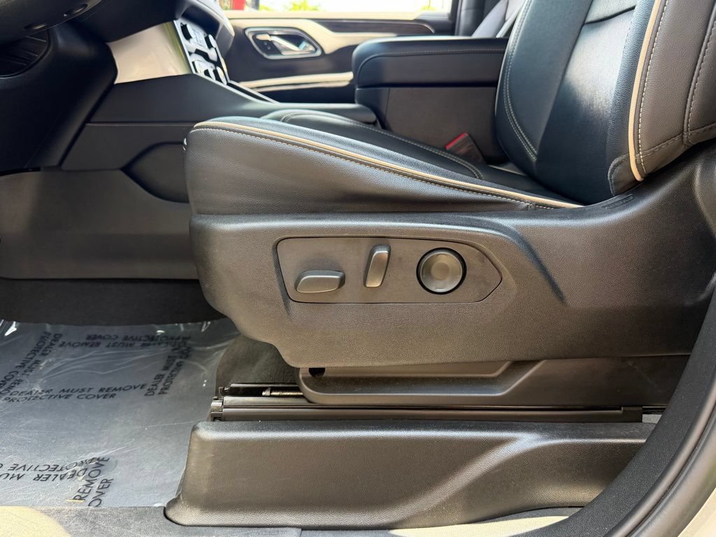 Used 2024 Chevrolet Tahoe Premier AWD/4WD image 27