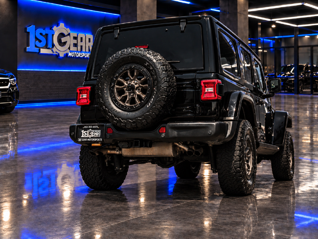 Used 2021 Jeep Wrangler Unlimited Rubicon w/ Trailer Tow Package AWD/4WD image 11
