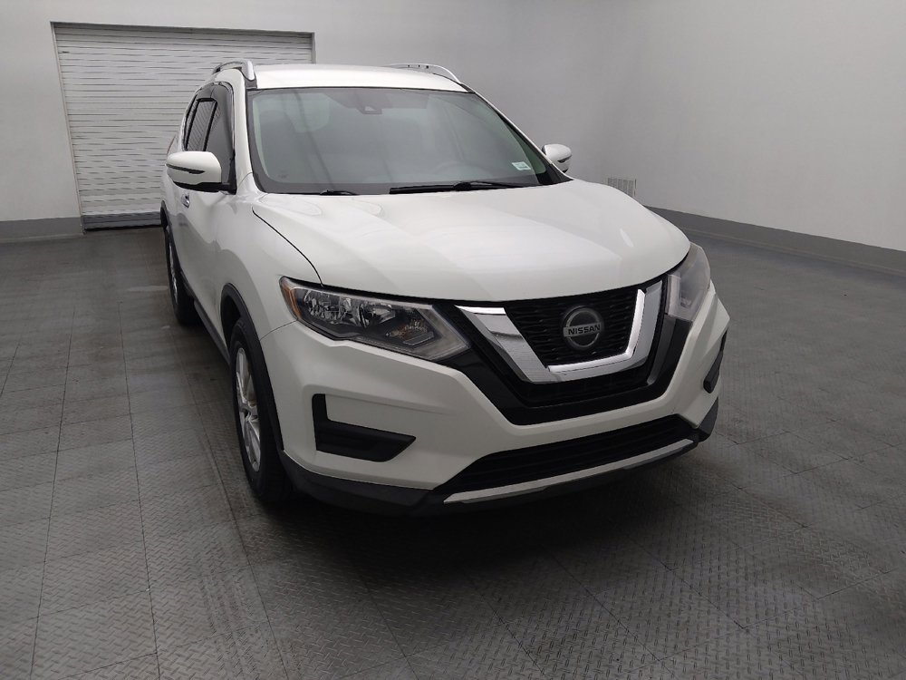 Used 2019 Nissan Rogue SV image 14