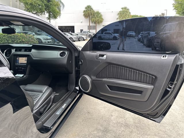 Used 2012 Ford Mustang Shelby GT500 w/ SVT Performance Pkg RWD image 23