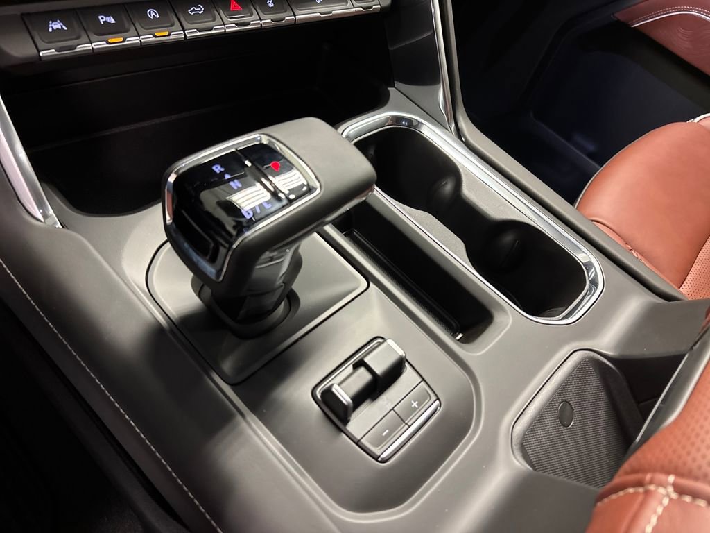 New 2026 GMC Sierra 1500 Denali Ultimate w/ LPO, Black Badging Package AWD/4WD image 40