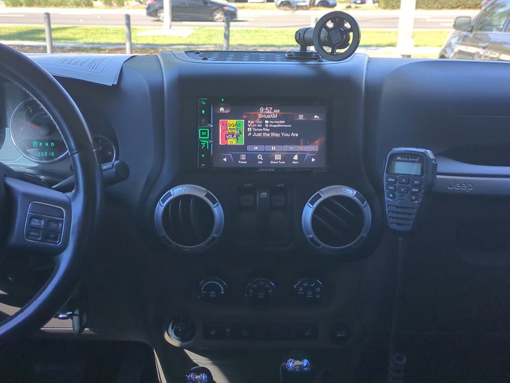 Used 2014 Jeep Wrangler Sahara w/ Connectivity Group image 19