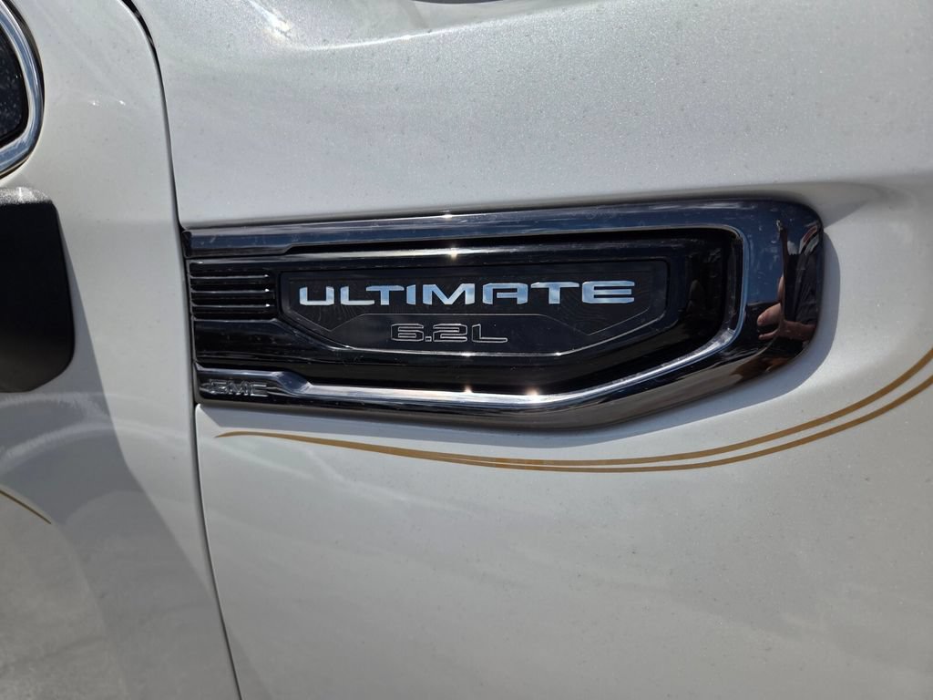 Used 2025 GMC Sierra 1500 Denali Ultimate AWD/4WD image 4