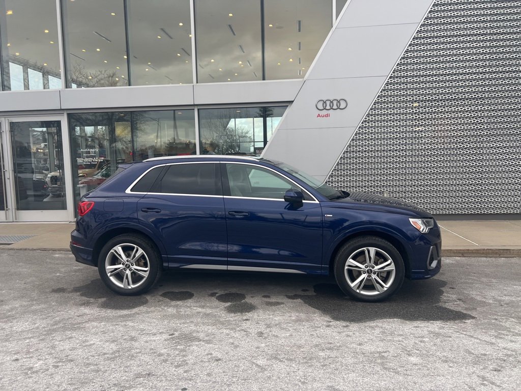 Used 2023 Audi Q3 2.0T Premium Plus image 14