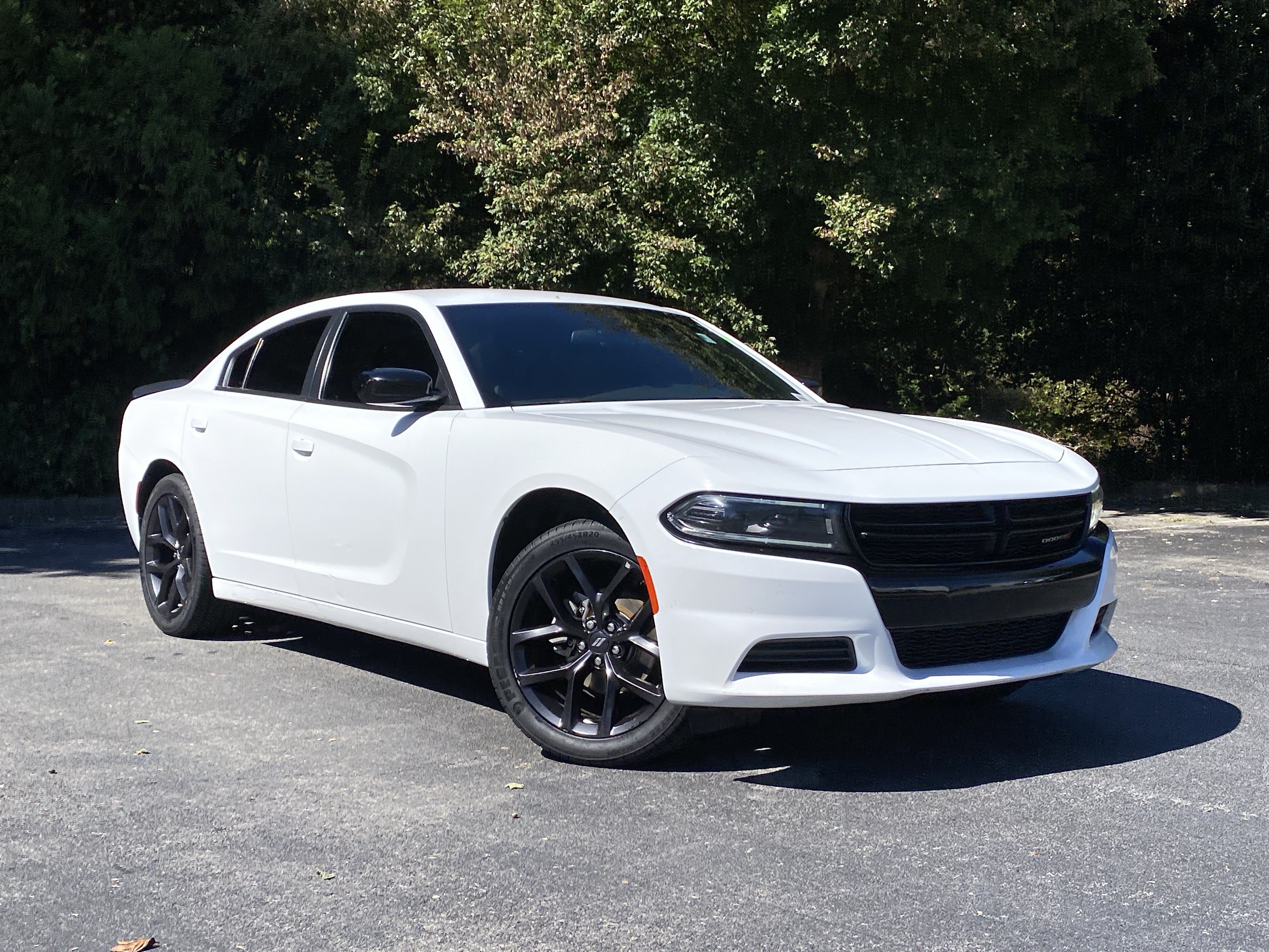 Used 2022 Dodge Charger SXT w/ Blacktop Package RWD image 45