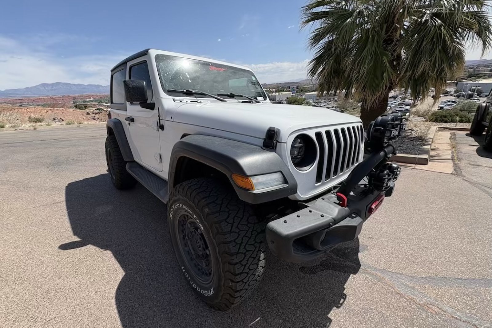 Used 2018 Jeep Wrangler Sport AWD/4WD image 7