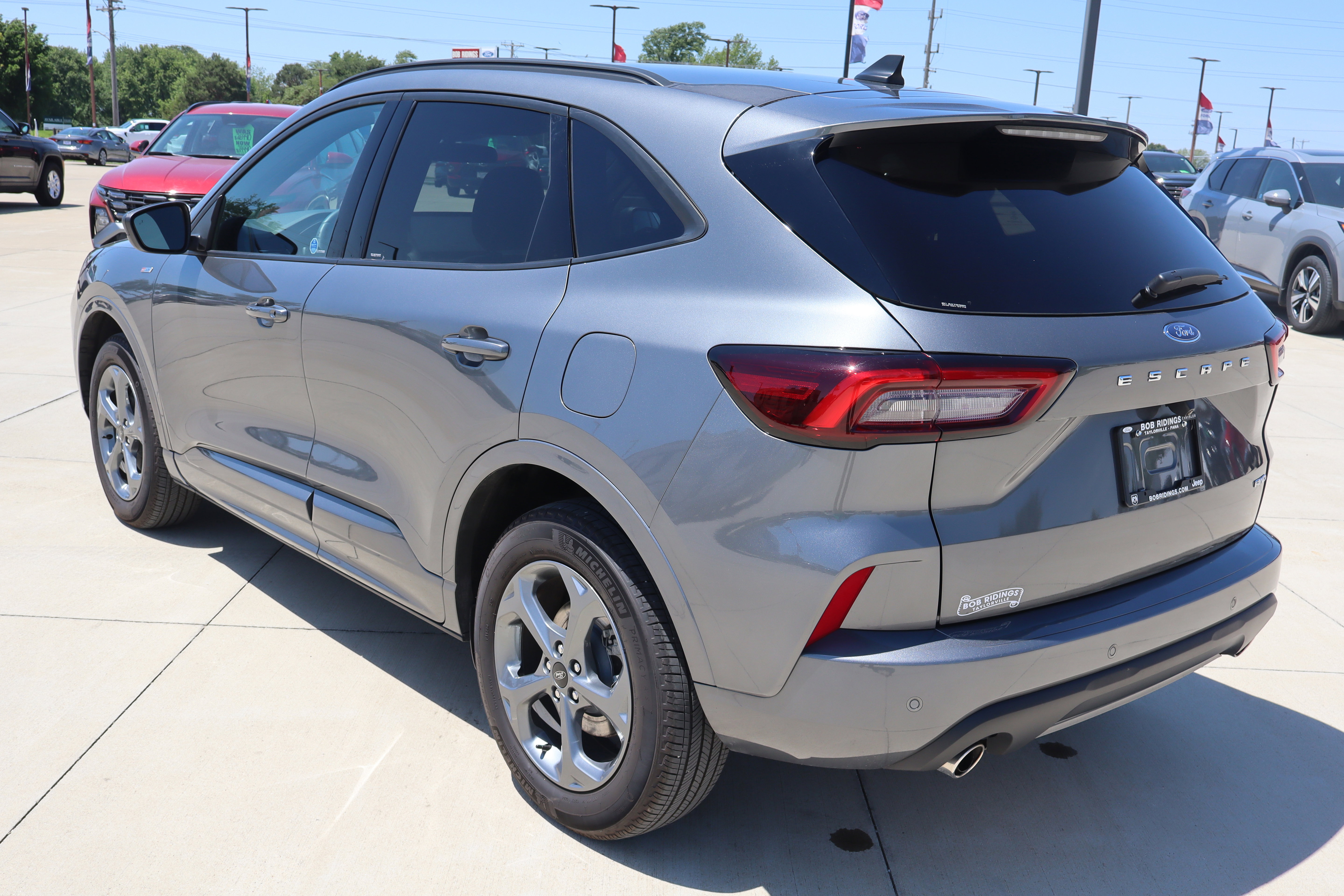Used 2024 Ford Escape ST-Line w/ Tech Pack #1 AWD/4WD image 8