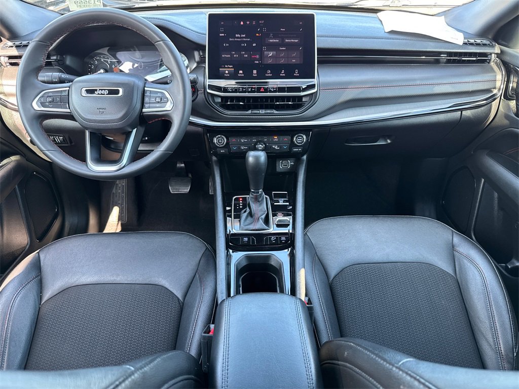 Used 2024 Jeep Compass Trailhawk image 22