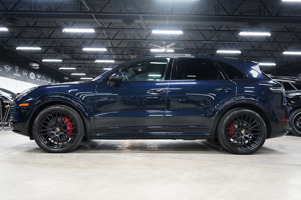 Used 2023 Porsche Cayenne GTS w/ Premium Package Plus AWD/4WD image 2