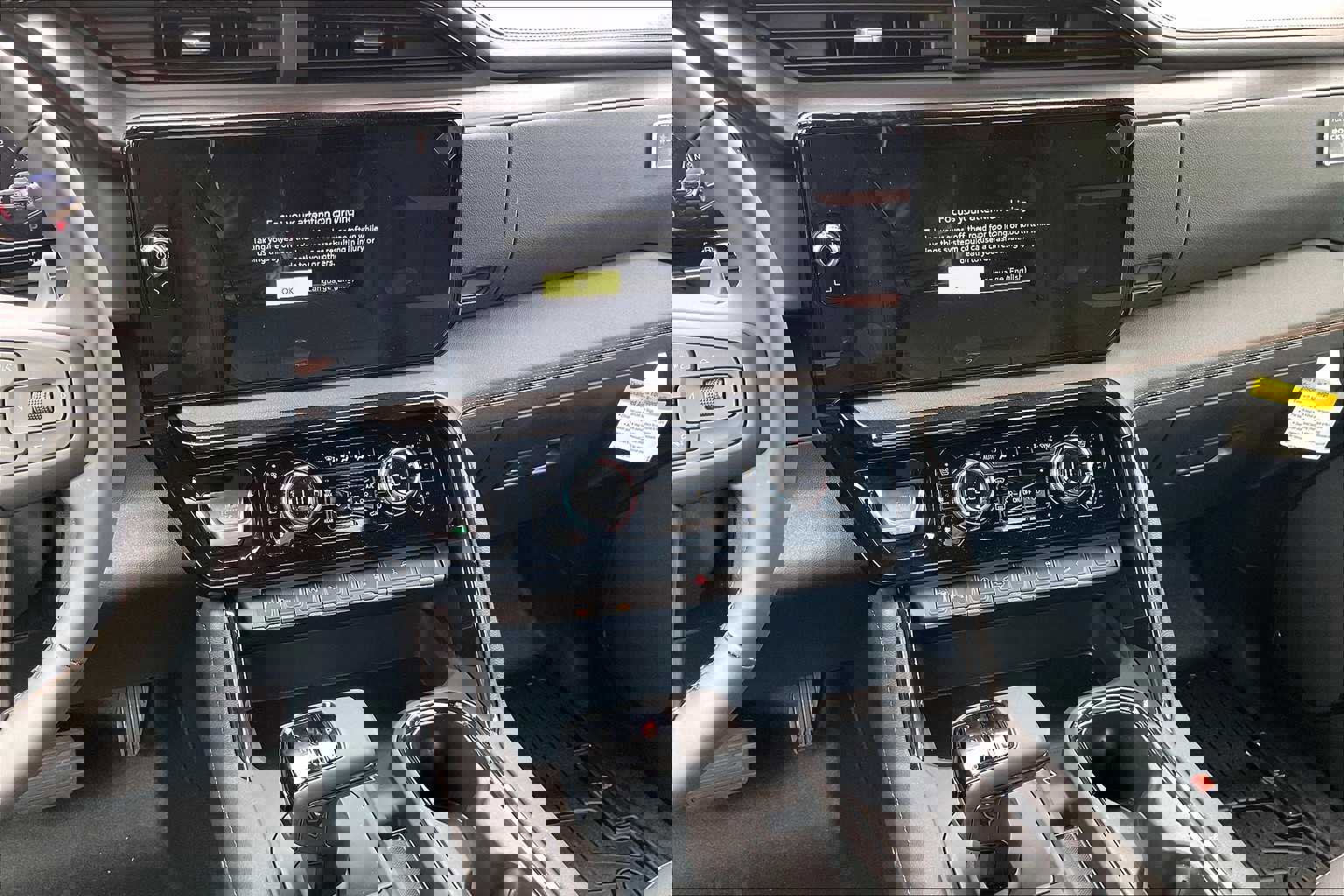 New 2025 GMC Sierra 1500 AT4 w/ AT4 Premium Package image 6