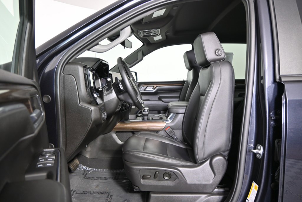 Used 2024 Chevrolet Silverado 1500 RST w/ RST All Star Premium Package image 23