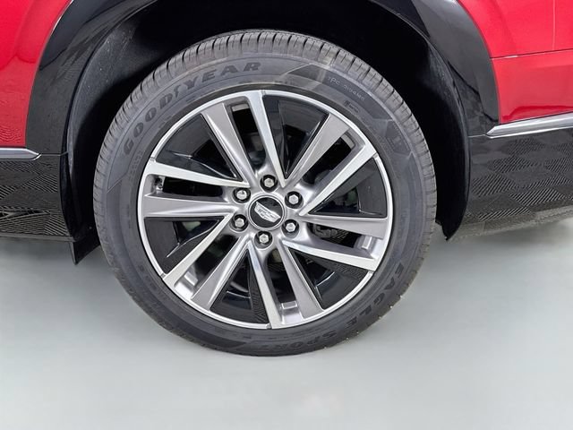 Used 2026 Cadillac Vistiq Sport AWD/4WD image 33
