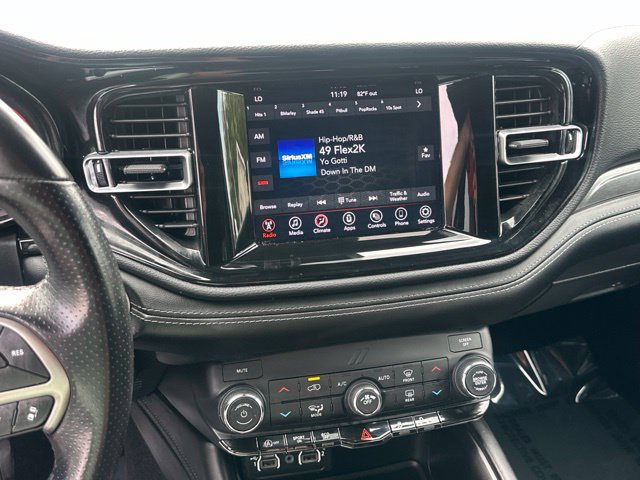 Used 2023 Dodge Durango SXT AWD/4WD image 6