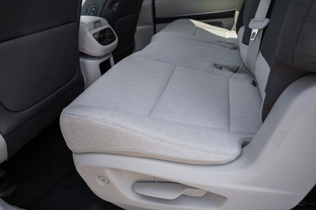 New 2026 Hyundai Ioniq 9 SE image 31