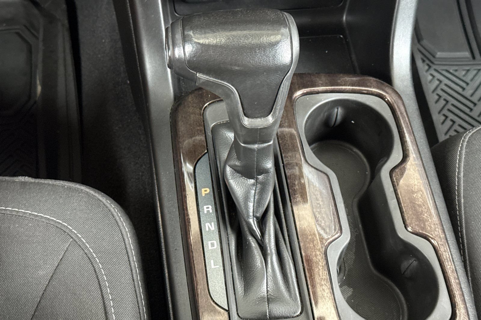 Used 2020 GMC Canyon SLE w/ Elevation Edition AWD/4WD image 31