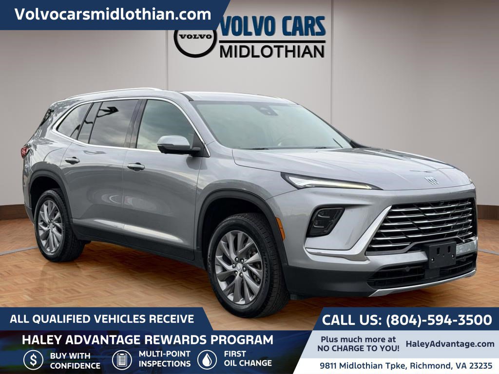 Used 2025 Buick Enclave Preferred image 1