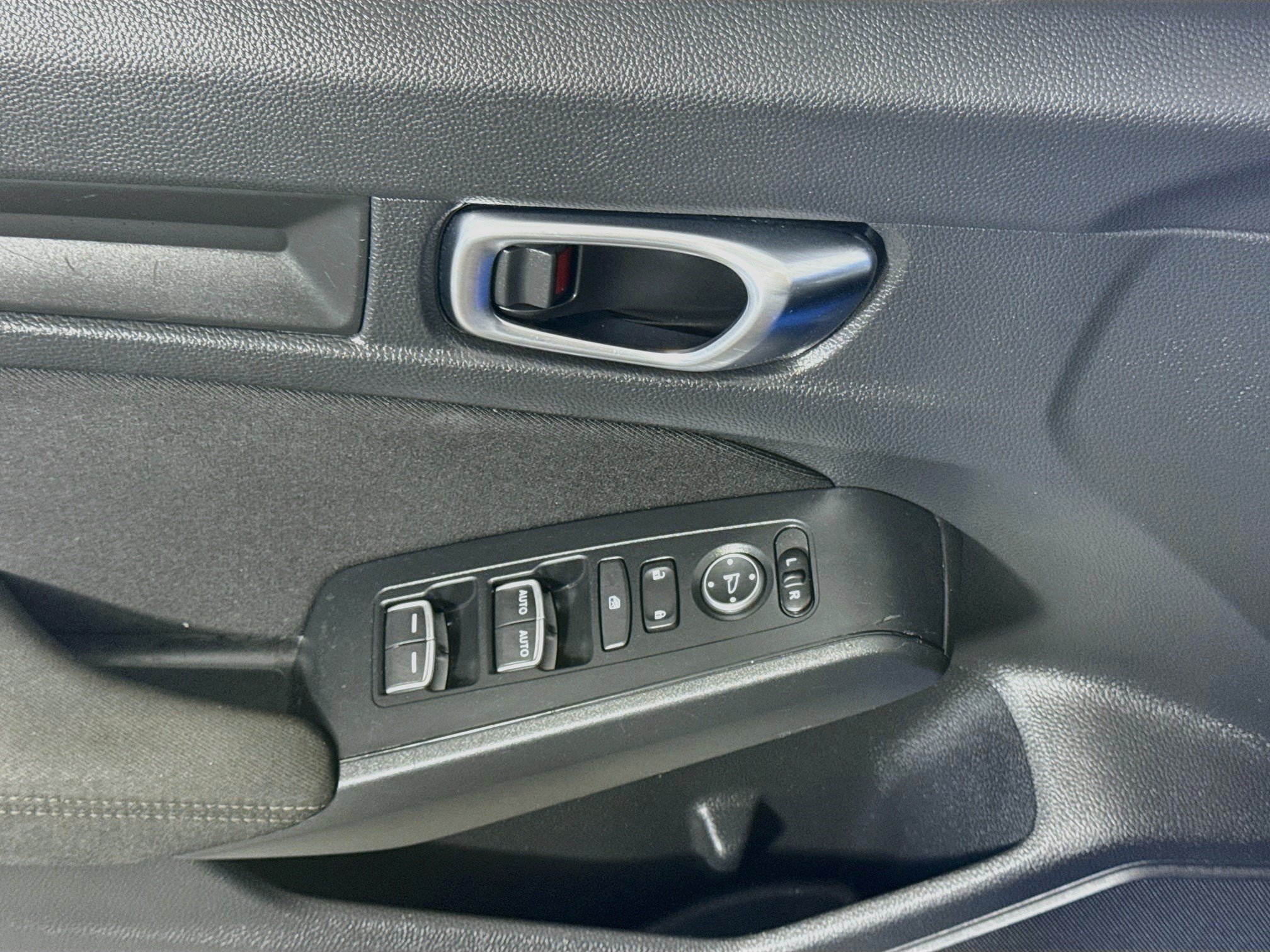 Used 2022 Honda Civic Sport image 24