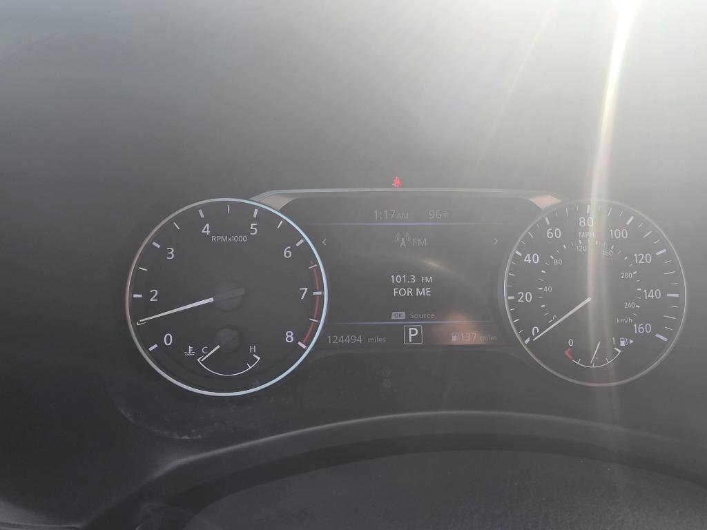 Used 2022 Nissan Sentra SV FWD image 15