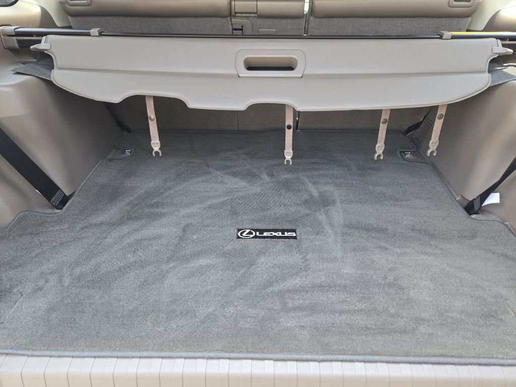 Used 2016 Lexus GX 460 Luxury w/ Preferred Accessory Package AWD/4WD image 31