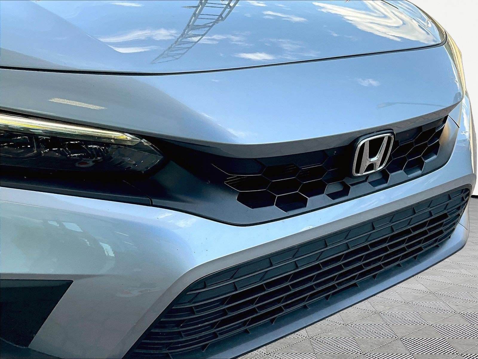 Used 2023 Honda Civic EX-L image 31