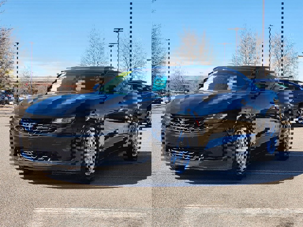 Certified 2022 Chevrolet Camaro LT image 4