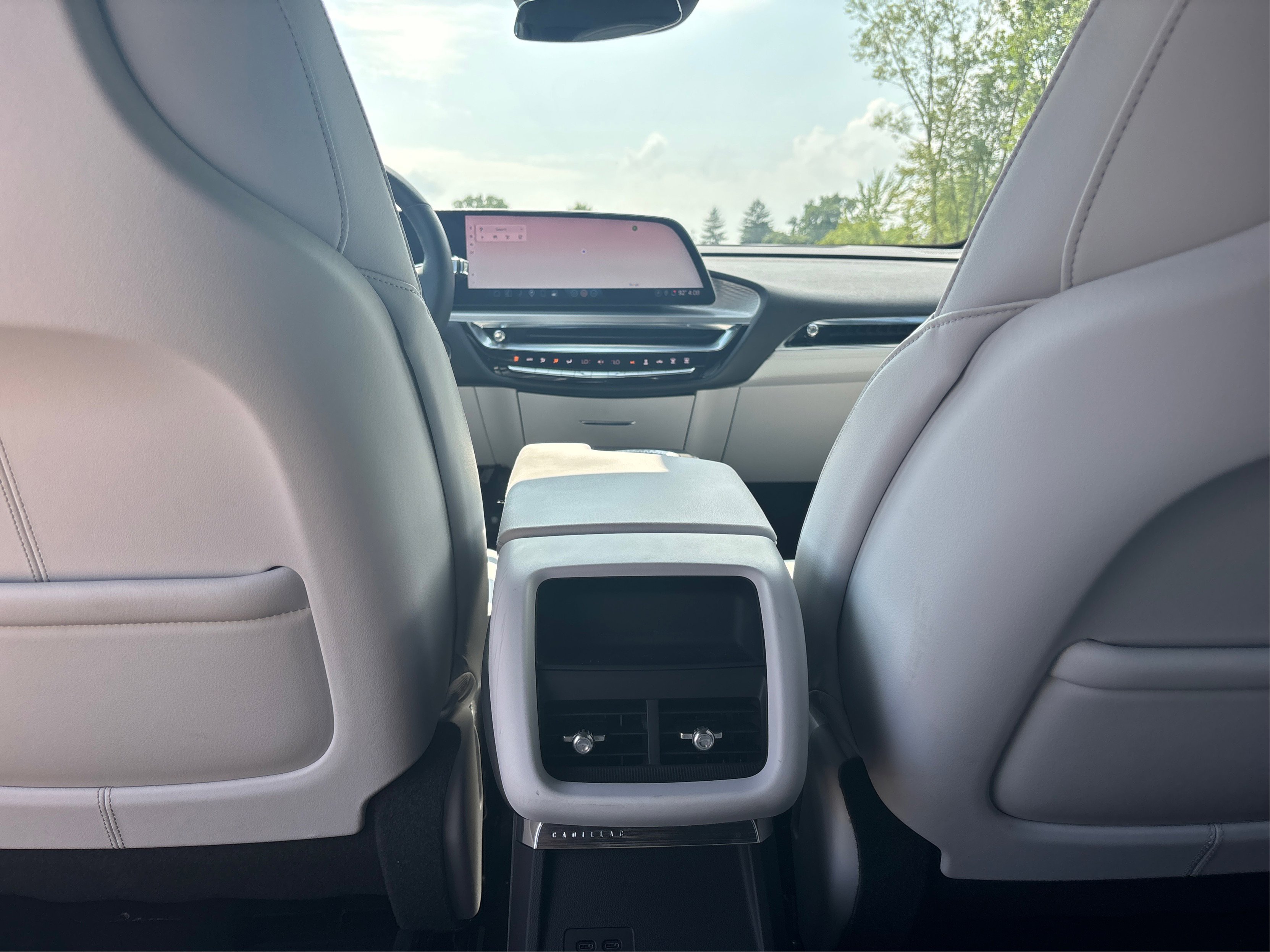 Used 2024 Cadillac Lyriq Luxury w/ LPO, Floor Liner Package image 24