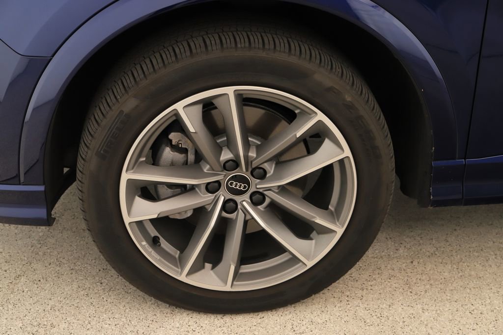 Certified 2025 Audi Q3 2.0T Premium w/ Convenience Package image 33