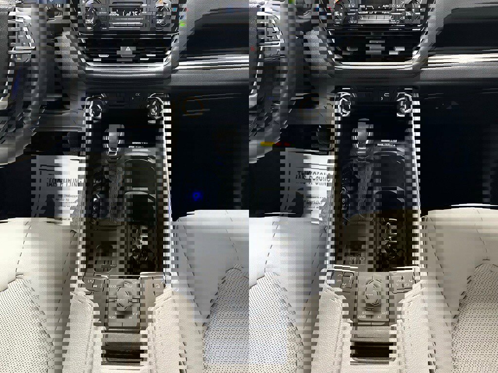 Used 2025 Toyota Grand Highlander AWD image 38