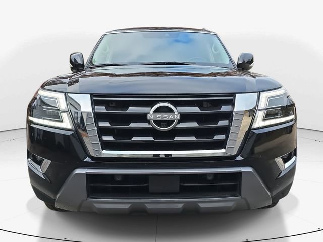 Used 2024 Nissan Armada SL w/ Captain's Chairs Package image 3