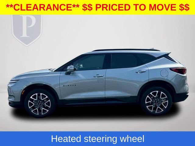 Certified 2025 Chevrolet Blazer RS FWD image 11