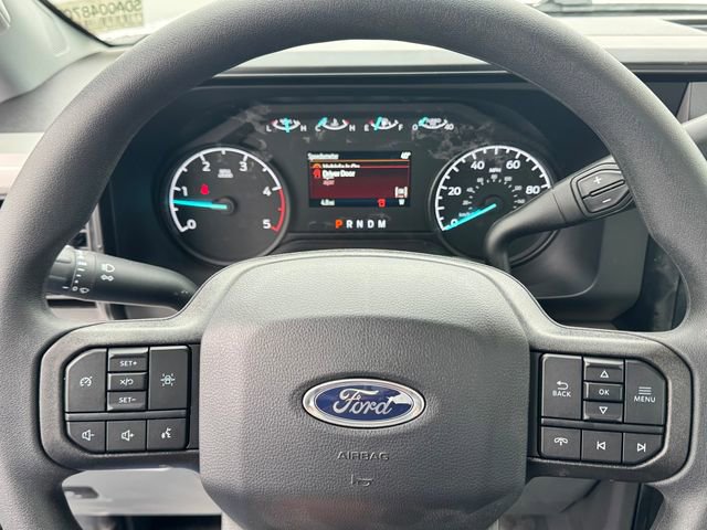 New 2025 Ford F550 4x4 Regular Cab Super Duty image 21