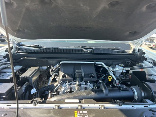 Used 2024 Chevrolet Colorado Z71 w/ Z71 Convenience Package 2 image 34